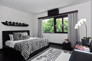 9 bedrooms, free WiFi, bed sheets