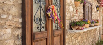 Strofilia Guest House