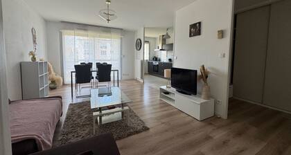 Appartement avec balcons proche des plages