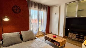 1 chambre, fer et planche Ă repasser, Wi-Fi, draps fournis