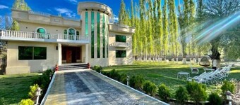 Skardu Saraye Hotel & Resort