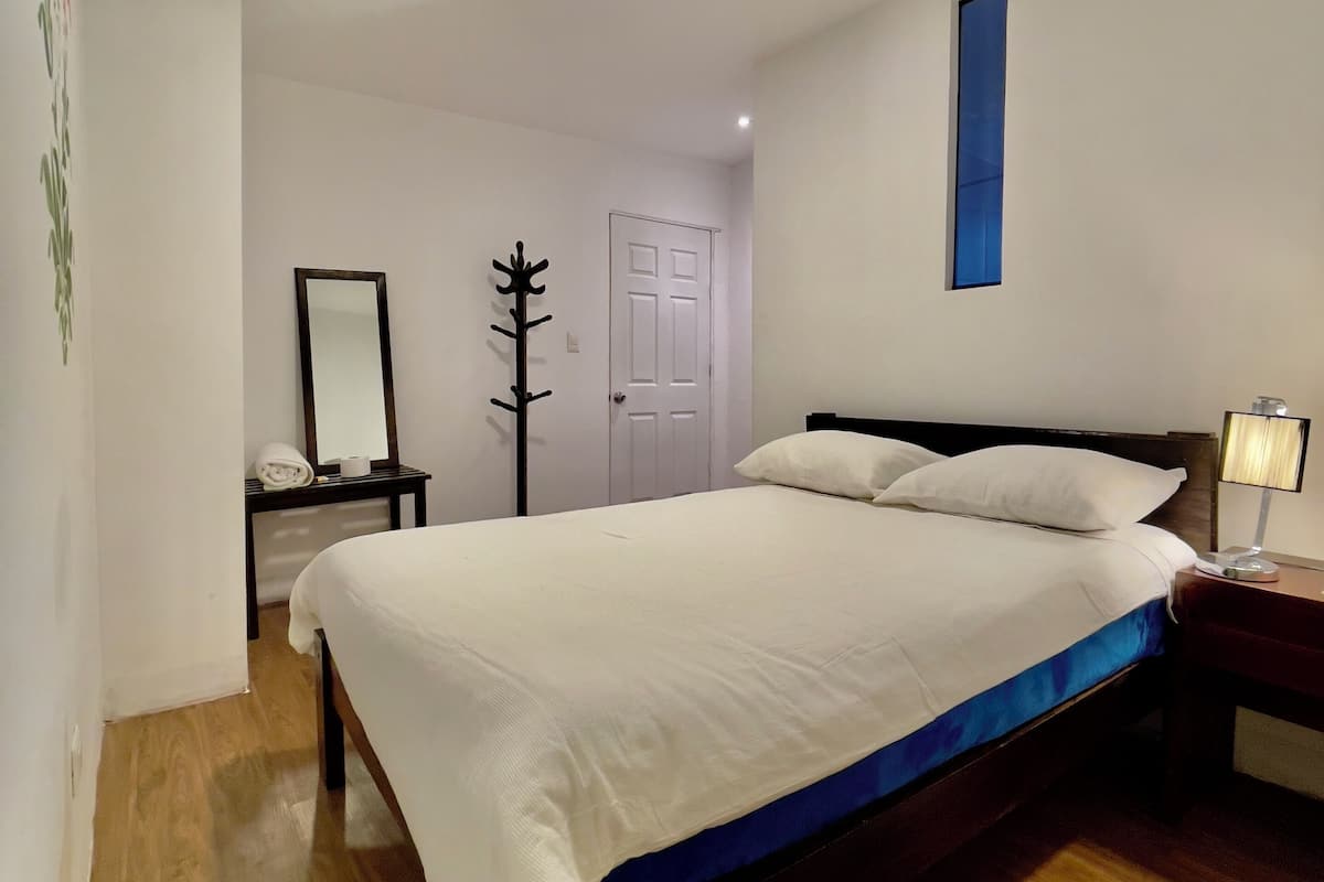 Comfort Room | Free WiFi