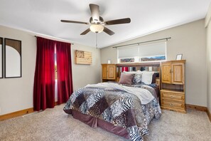 3 bedrooms - Zebra Rustic Retreat 3BR Home on Zebra Ranch (Prescott)