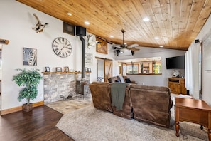 3 bedrooms - Zebra Rustic Retreat 3BR Home on Zebra Ranch (Prescott)