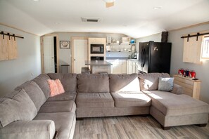 House | 1 bedroom - Zebra Refuge Cottage-wild Unique Prescott Stay (Prescott)