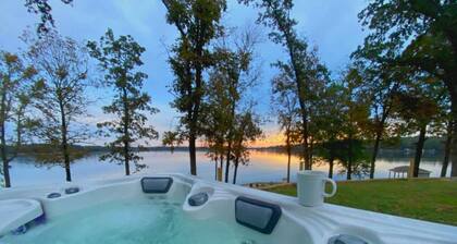 Eagle`s Nest Lakehouse ~Pickleball Court ~Hot Tub