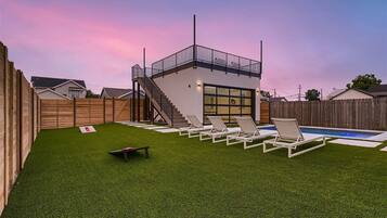 Outdoor pool, a heated pool