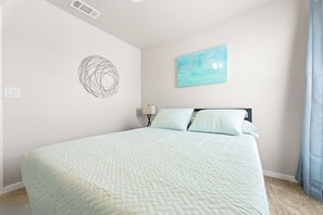 3 bedrooms, free WiFi, bed sheets