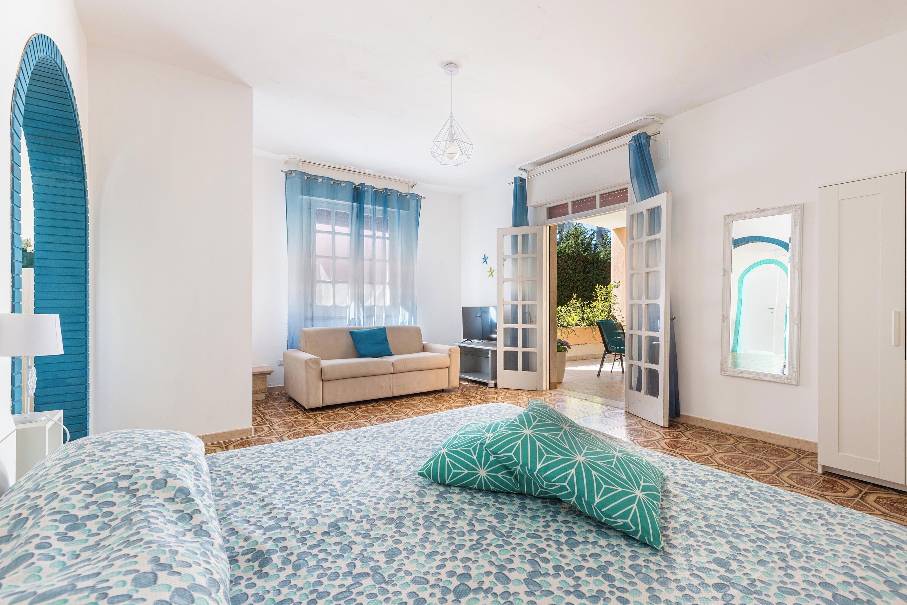 1 bedroom, iron/ironing board