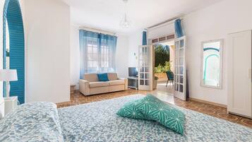 1 chambre, fer et planche Ă repasser