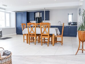 Dining - Daly's Place (Ballyporeen)