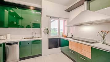 Villa, Multiple Beds, Patio, Mountain View (Villa Ranco) | Private kitchen | Coffee/tea maker, fridge, microwave, oven