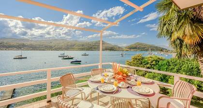 Italian Lakes Lakeside Villa With Direct Lake Access