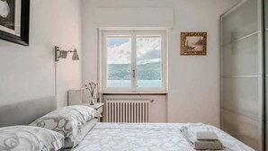 Villa, Mehrere Betten, Terrasse, Bergblick (Villa Ranco) | 3 Schlafzimmer, individuell dekoriert, individuell eingerichtet