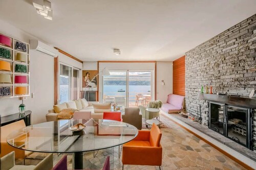 Italian Lakes Lakeside Villa With Direct Lake Access