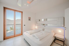 Apartment, 1 Double Bed, Patio, Mountain View (Sopra il Lago 5)