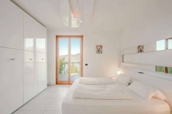Apartment, 1 Doppelbett, Terrasse, Bergblick (Sopra il Lago 5) | 1 Schlafzimmer, individuell dekoriert, individuell eingerichtet