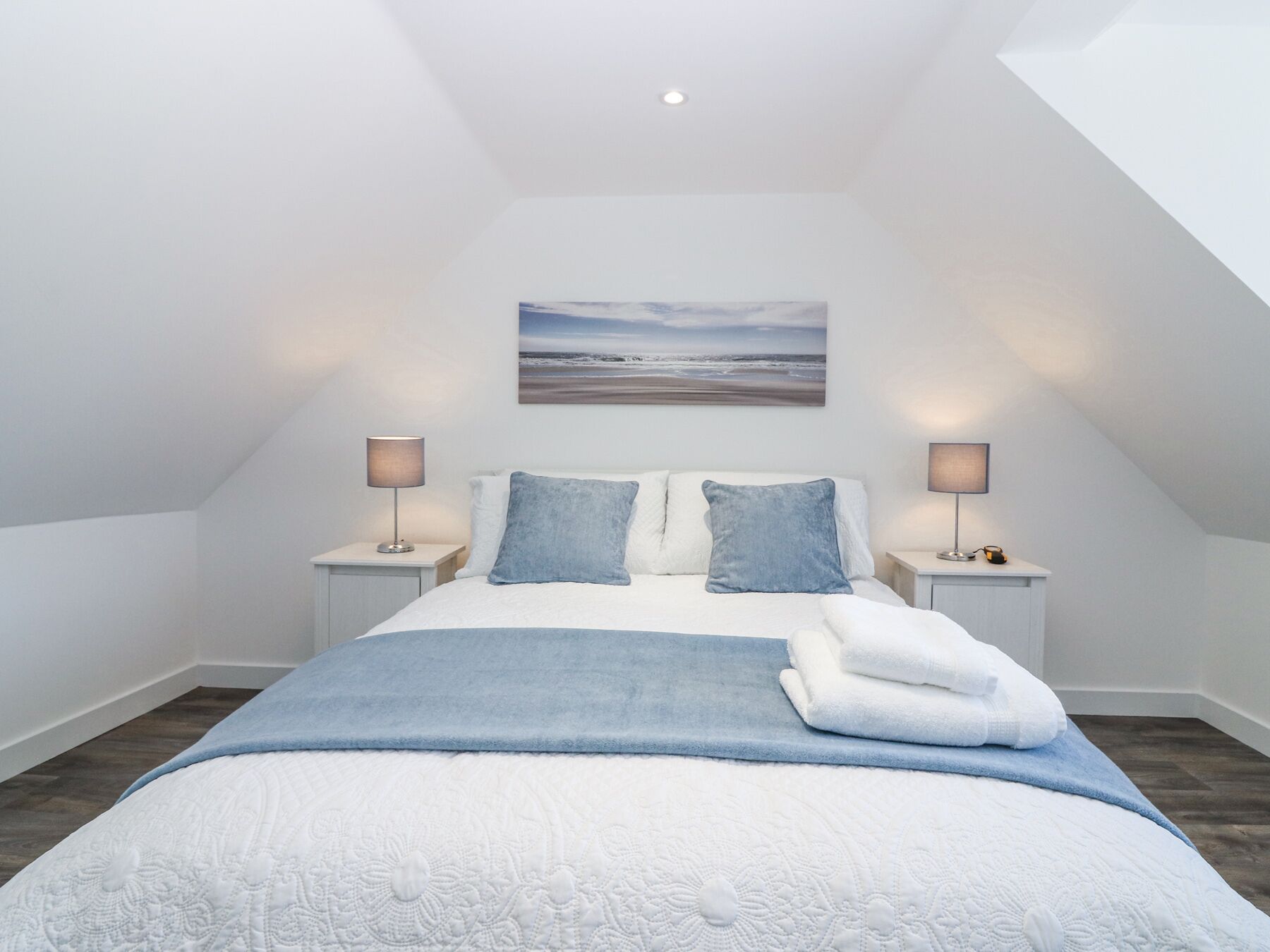 1 bedroom, individually decorated, individually furnished, free WiFi