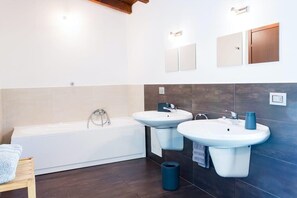 Townhome, Multiple Beds, Patio, Mountain View (Villa Sereni) | Interior - Dumenza Villas (Dumenza)