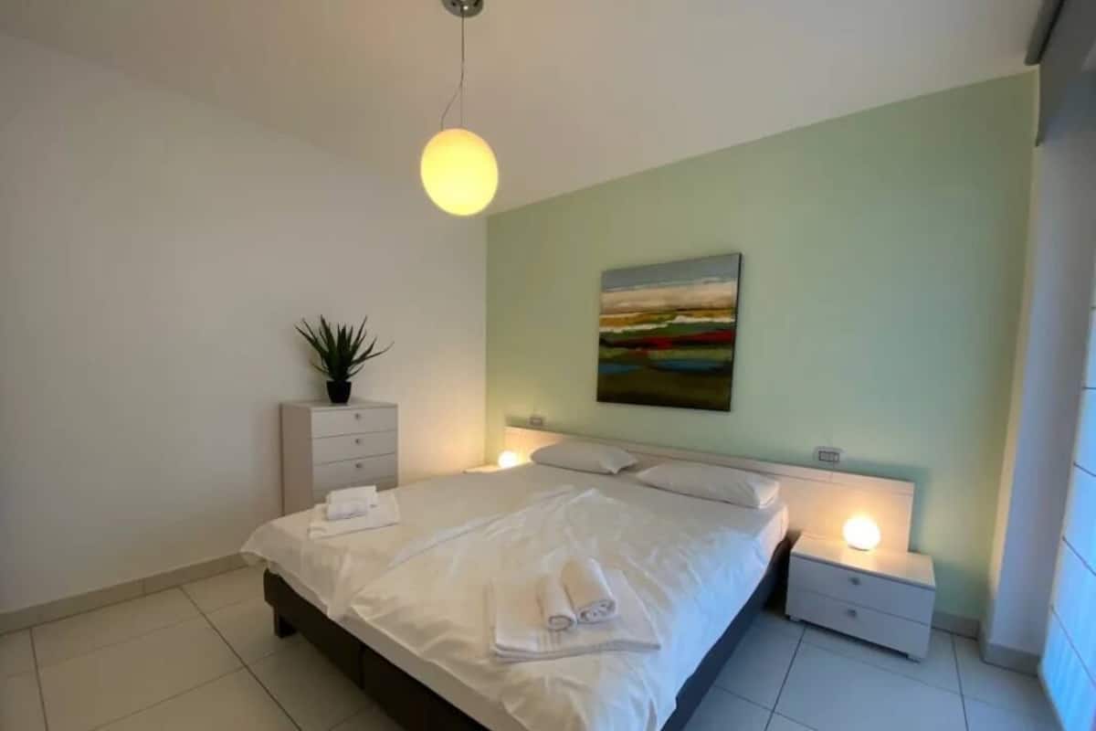 Íbúð - 2 meðalstór tvíbreið rúm - verönd - fjallasýn (Apartment Allegria) | 4 svefnherbergi, sérhannaðar innréttingar, sérvalin húsgögn