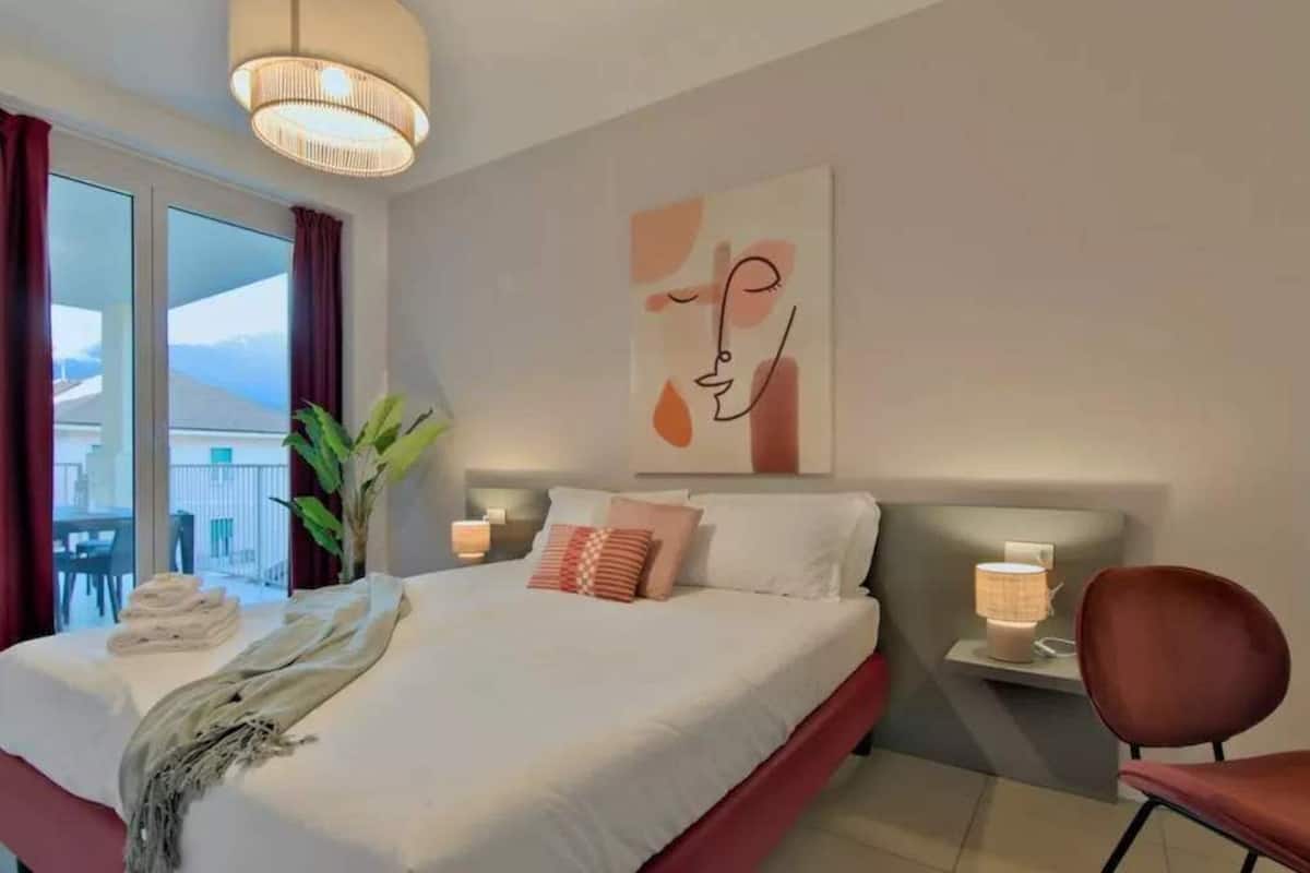 Appartement, meerdere bedden, toegang tot zwembad, uitzicht op bergen (GG E203 (3 bed)) | 4 slaapkamers, individueel gedecoreerd, individueel gemeubileerd