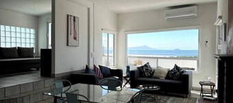 Casa Pacifica- BEACH HOUSE