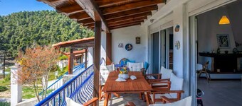 Amadris Serenade Holiday Home