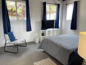 2 chambres, fer et planche à repasser, Wi-Fi, draps fournis