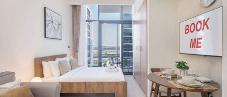 Strykejern/-brett, wi-fi og sengetøy