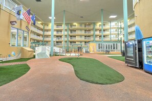 Interior - Largest unit in Hilton Head Resort with Washer& Dryer in Unit (Hilton Head Island)