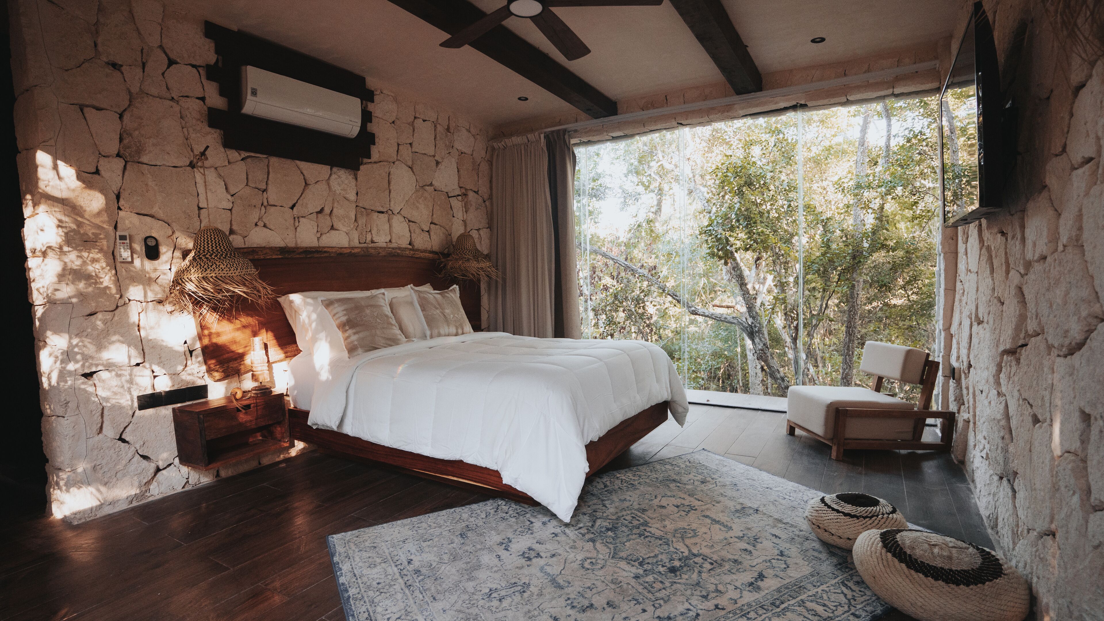 2 habitaciones, decoración personalizada y muebles diferentes 