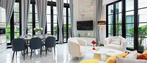 Villa, 4 Bedrooms, Accessible, Smoking | Living room
