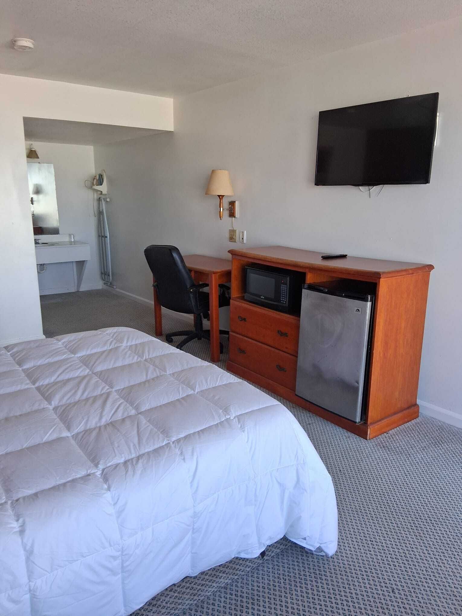 1 chambre, fer et planche à repasser, Wi-Fi gratuit, draps fournis