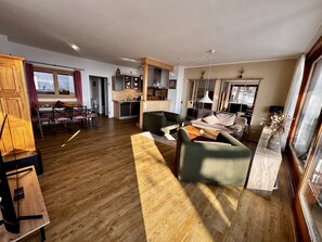 تلفزيون ذكي