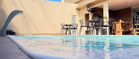 2 Außenpools