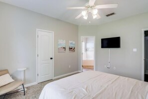 3 habitaciones, escritorio, wifi gratis y ropa de cama 
