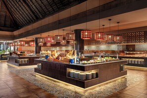 매일 뷔페 무료 아침 식사 포함