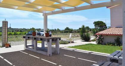 Mi casa es tu casa 104 Cinema Room