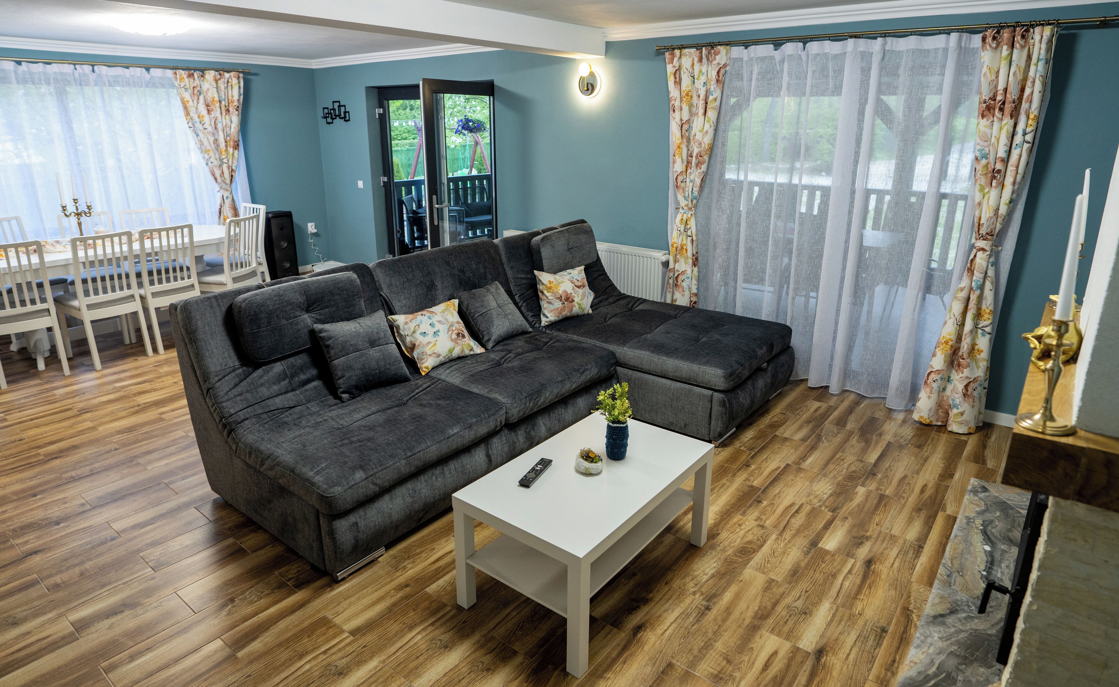 スマートテレビ、暖炉