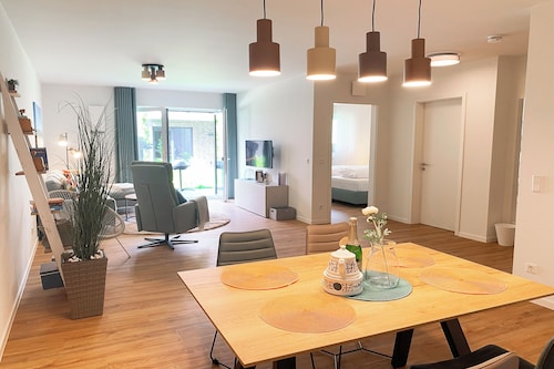 Butjahuus – Sauna. Garten. Hunde willkommen.