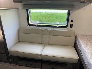Interior - NEW 2025 RV, 1 Bedroom WiFi AC in Serene Winterport with Coast and Bangor nearby (Winterport)
