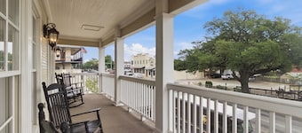 Emigrant's Inn