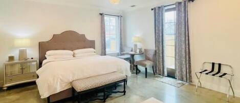 Standard Room | Free WiFi