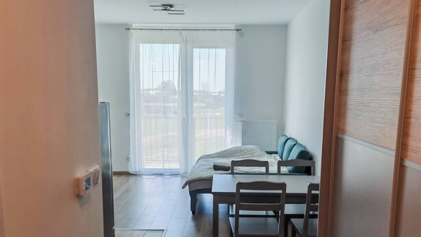 Room - Modern Studio Retreat in Boróka Park, Kecskemét (Kecskemét)