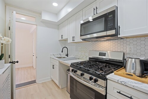 Located in the heart of SE Washington, DC. Perfect for both short /long stays.