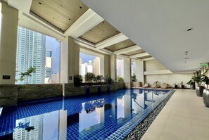 Piscine couverte