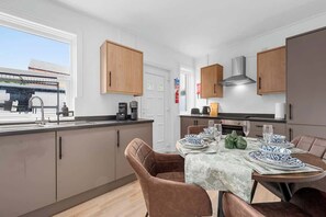 Dining - Parking | Luxurious 3Bed Home | Workspace | Wigan (Wigan)