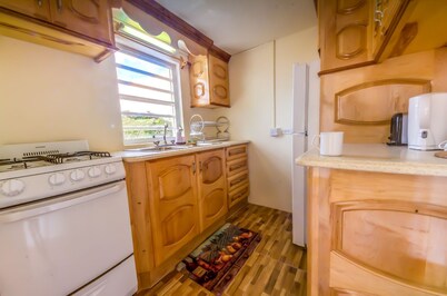 Cozy 1-bedroom Studio Apartment in Montserrat with WiFi, and AC