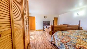 1 chambre, fer et planche Ă  repasser, Wi-Fi, draps fournis