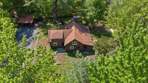 Exterior - Cozy Log Cabin with Hot-Tub, Firepit & Prime Catskills Location (Boiceville)